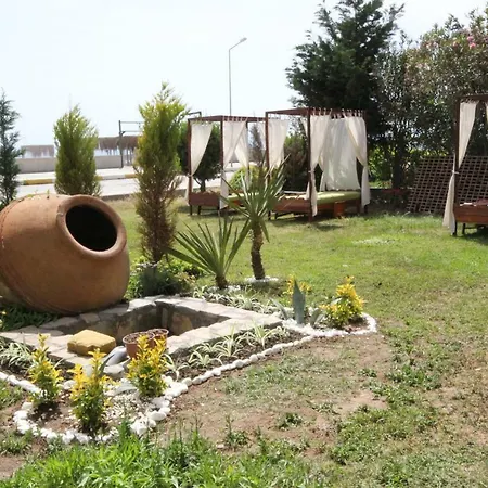 Fila Ayvalik *